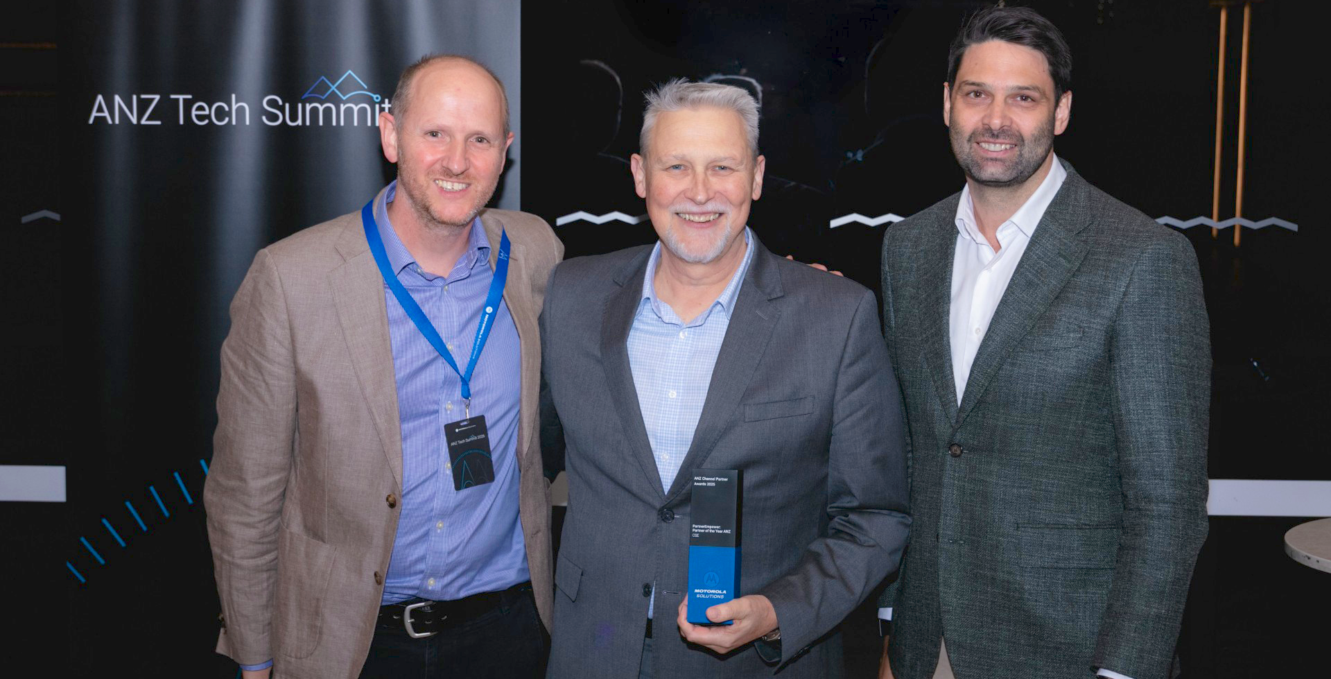 CSE Crosscom Motorola Empower Award Winner
